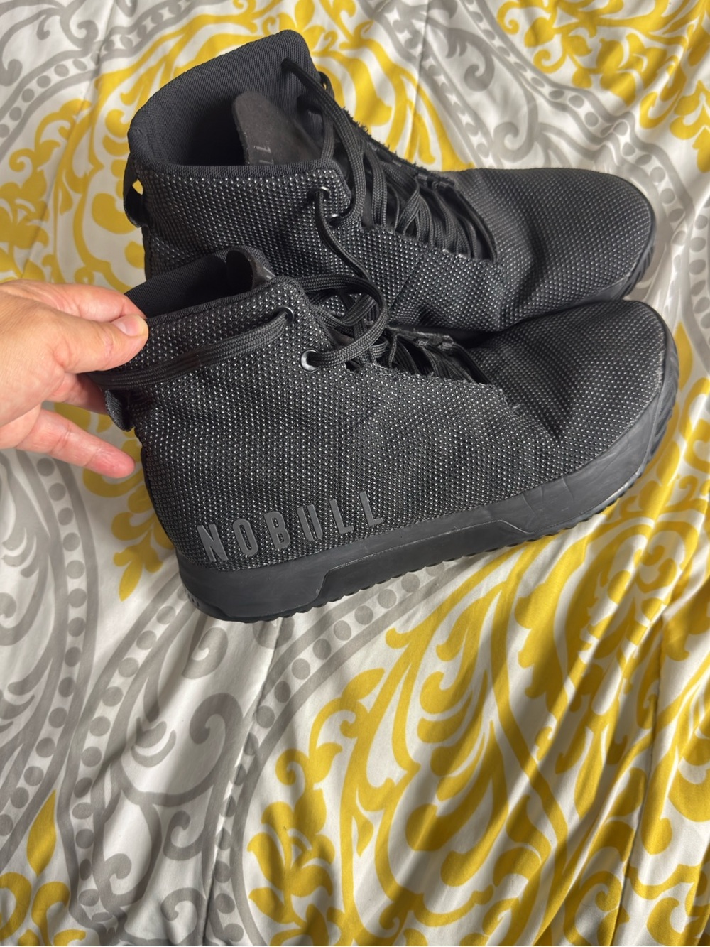 NOBULL Men’s Black High-Top Training Shoes size 8